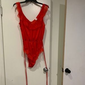 Vintage Medium Red Lace